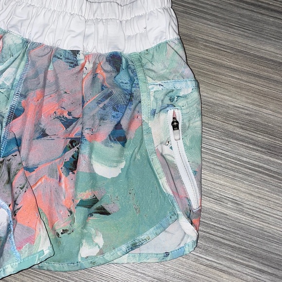 lululemon colorful shorts - Picture 2 of 3